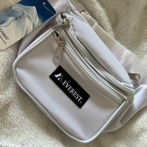 White Fanny pack